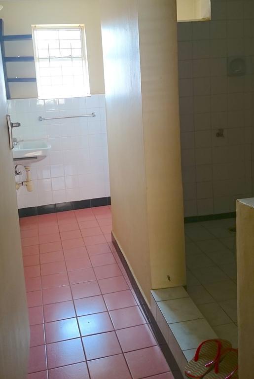 Hotel Acacia City Kampala Rum bild