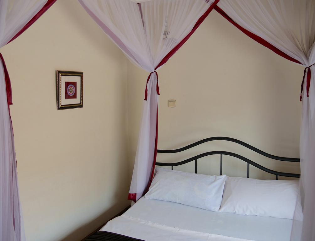 Hotel Acacia City Kampala Exteriör bild